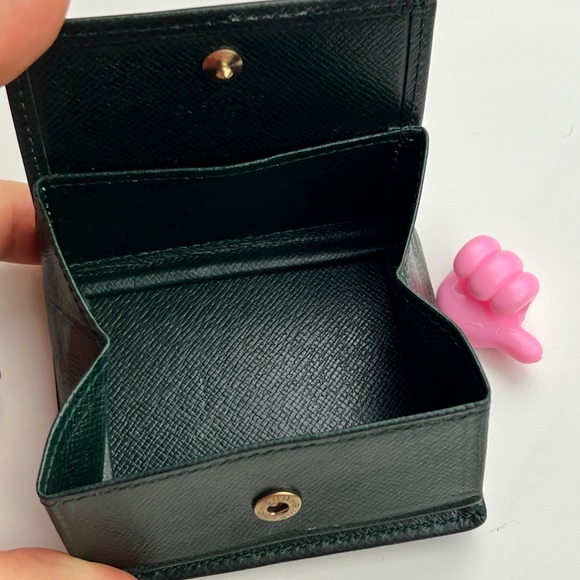 Auth. Louis Vuitton Taiga Porte Mannaie Boite Leather Coin Purse Wallet Mini Vtg - Picture 3 of 13